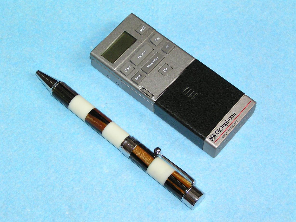 ВИНТАЖНАЯ ТЕХНИКА. Dictaphone Model 4250